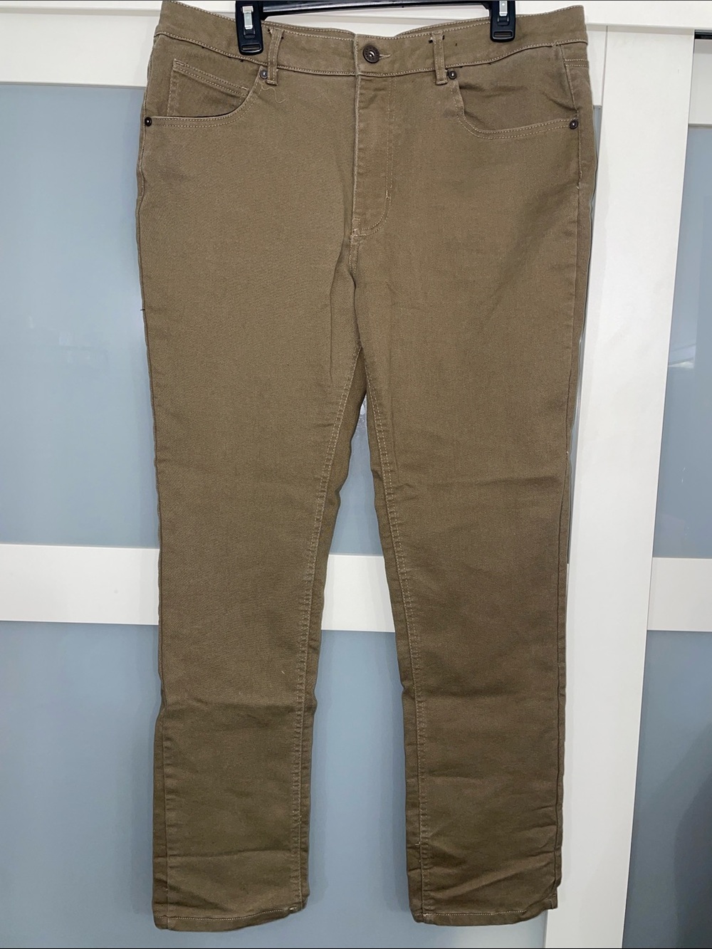 Men's Khaki Slim Fit Chinos - Olive/Tan